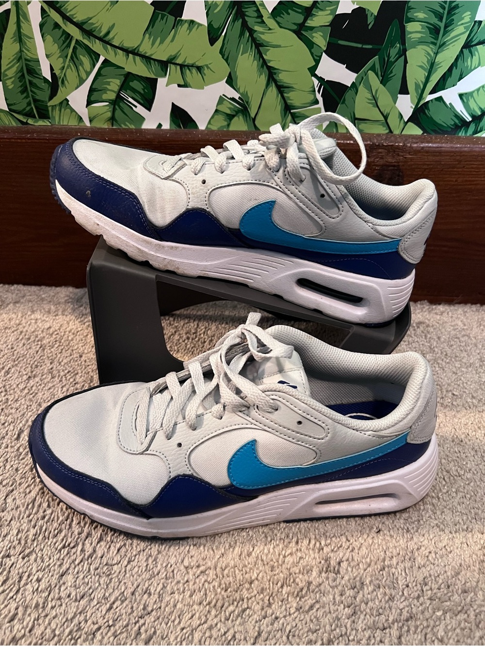 Nike Men's Grey and Blue Air Max Sneakers Size 8
